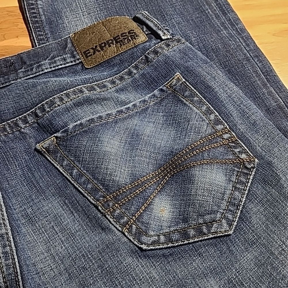 Express Men's Loose Fit Jeans - SIZE 32X32 - Picture 9 of 12